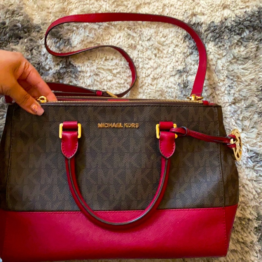 Michael Kors purse